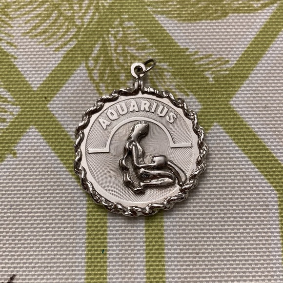 Sterling Vintage Birthstone Medals.  Aquarius/Leo /Scorpio - Picture 2 of 9